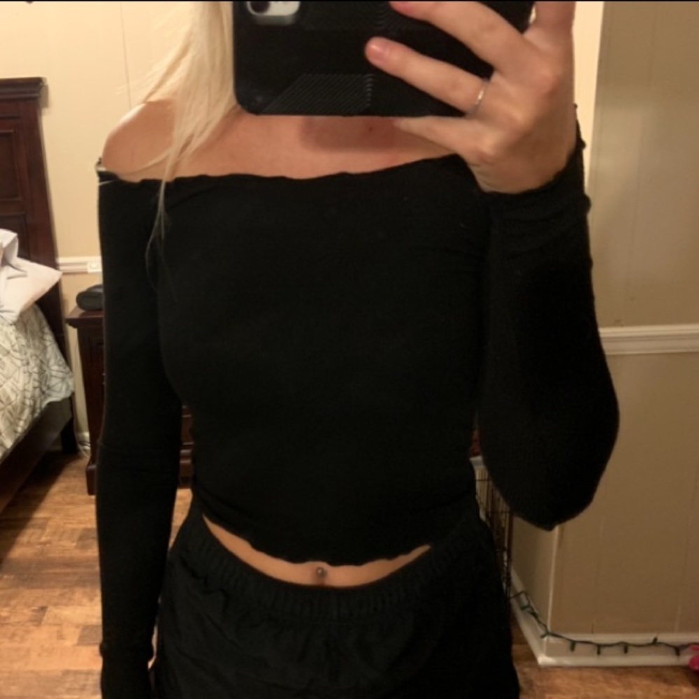 Pacsun off the shoulder